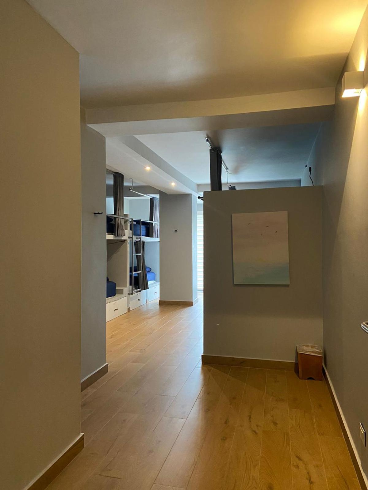 Bed in een Gemengde Slaapzaal met 10 Bedden