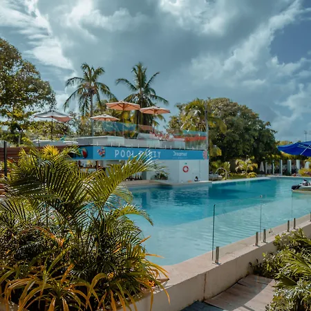 Dreamer Beach Club-3